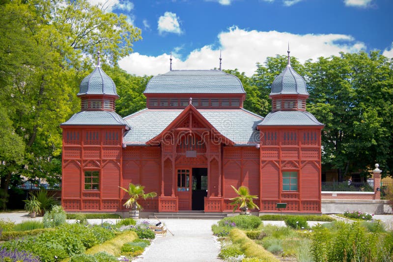 Öffentlichkeitspavillion des Zagreb-botanischen Gartens stockfotografie Öffentlichkeitspavillion des Zagreb-botanischen Gartens stockfotografie