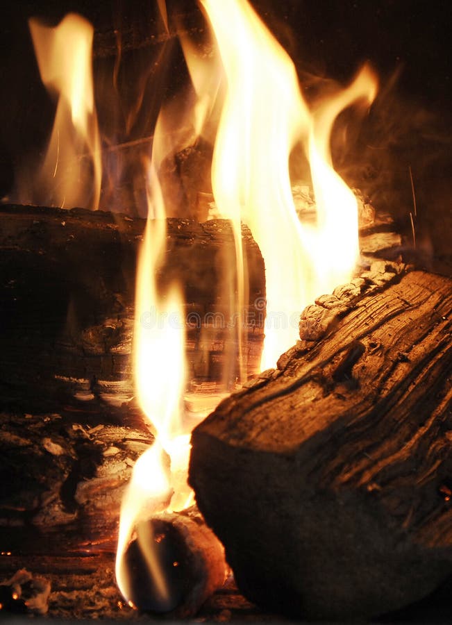 Bolzen über dem Kamin