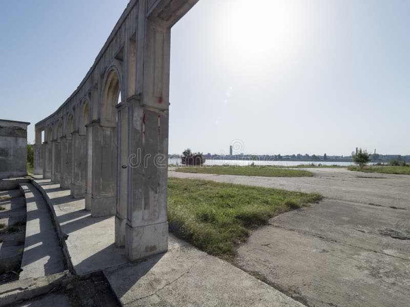 Lacul Morii, Bucharest fotografering för bildbyråer. Bild av sjö 95345013