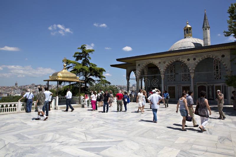 Övreterrass och Baghdad Kiosk, Topkapi slott royaltyfria bilder Övreterrass och Baghdad Kiosk, Topkapi slott royaltyfria bilder