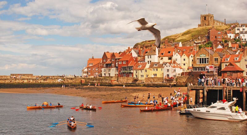 Üben für die Regatta bei Whitby lizenzfreie stockfotos Üben für die Regatta bei Whitby lizenzfreie stockfotos