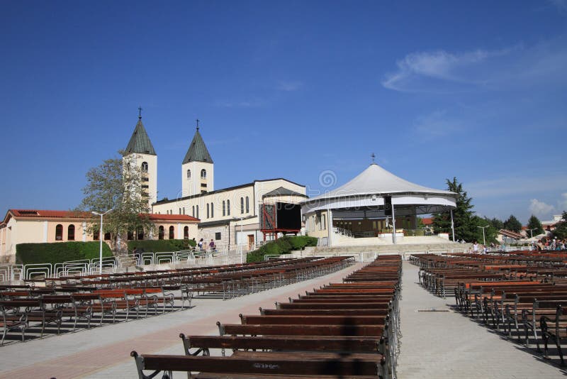 Świętego James kościół Medjugorje w Herzegovina fotografia stock Świętego James kościół Medjugorje w Herzegovina fotografia stock