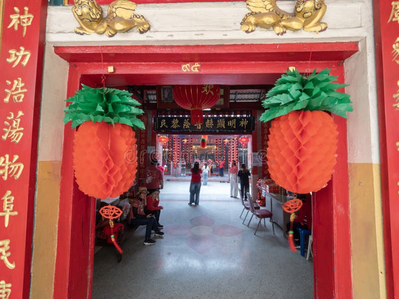 świętować chiński nowy rok 2025 festiwal na rynku warot lub chinatown w chiang mai thlandia zdjęcie royalty free