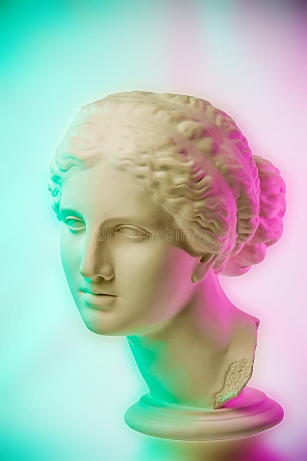 άγαλμα της venus de milo. δημιουργική εικόνα πολύχρωμου νέον με αρχαία ελληνική κεφαλή γλυπτού ή κεφαλή αφροδίτου στοκ φωτογραφία με δικαίωμα ελεύθερης χρήσης
