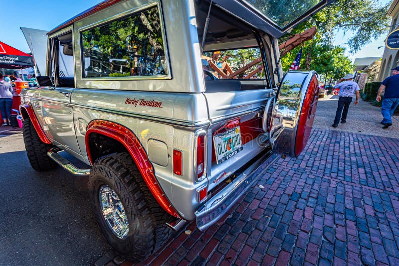 Fernandina Beach, FL - October 18, 2014: Wide angle low perspective front corner  view of a 1971 Ford Bronco Sport at a classic car show in Fernandina Beach, Florida. Fernandina Beach, FL - October 18, 2014: Wide angle low perspective front corner  view of a 1971 Ford Bronco Sport at a classic car show in Fernandina Beach, Florida