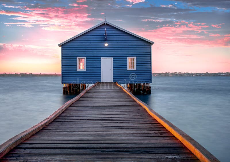 Άκρη Boathouse Crawley, στοκ φωτογραφία με δικαίωμα ελεύθερης χρήσης Άκρη Boathouse Crawley, στοκ φωτογραφία με δικαίωμα ελεύθερης χρήσης