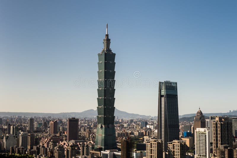 Άποψη της Ταϊπέι 101 κτήριο World Trade Center στοκ φωτογραφία με δικαίωμα ελεύθερης χρήσης Άποψη της Ταϊπέι 101 κτήριο World Trade Center στοκ φωτογραφία με δικαίωμα ελεύθερης χρήσης