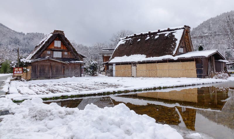 Άποψη του παλαιού χωριού σε Takayama, Ιαπωνία