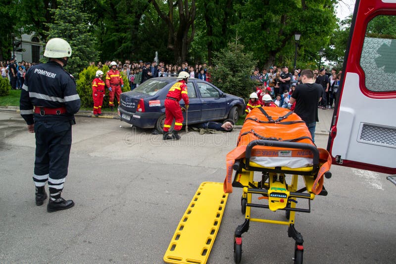 Άσκηση τροχαίου στοκ φωτογραφίες με δικαίωμα ελεύθερης χρήσης Άσκηση τροχαίου στοκ φωτογραφίες με δικαίωμα ελεύθερης χρήσης