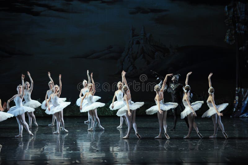 In December 20, 2014, Russia's St Petersburg Ballet Theater in Jiangxi Nanchang performing ballet Swan Lake. In December 20, 2014, Russia's St Petersburg Ballet Theater in Jiangxi Nanchang performing ballet Swan Lake.