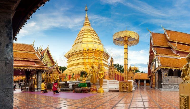 Ένας από το διασημότερο ναό Wat Doi Suthep της Ταϊλάνδης στοκ φωτογραφία με δικαίωμα ελεύθερης χρήσης