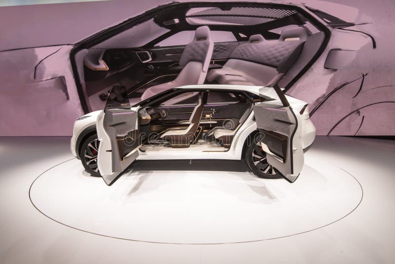 Έννοια SUV έμπνευσης Infiniti QX στοκ εικόνες Έννοια SUV έμπνευσης Infiniti QX στοκ εικόνες