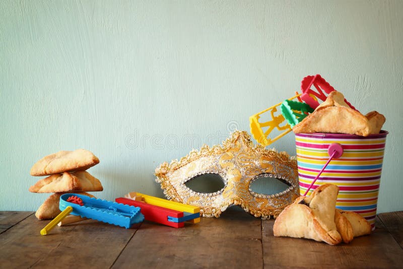 Έννοια εορτασμού Purim (εβραϊκές διακοπές καρναβαλιού) Εκλεκτική εστίαση στοκ φωτογραφίες