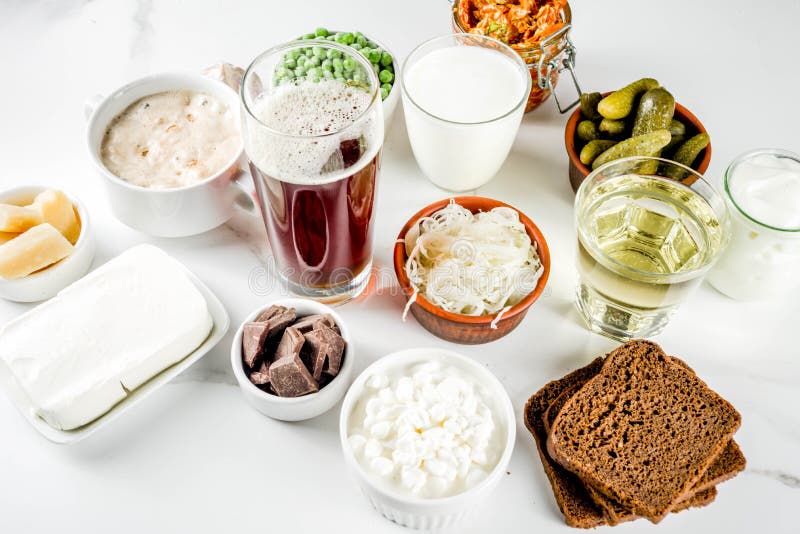 Έξοχες υγιείς Probiotic ζυμωνομμένες πηγές τροφίμων στοκ φωτογραφίες με δικαίωμα ελεύθερης χρήσης Έξοχες υγιείς Probiotic ζυμωνομμένες πηγές τροφίμων στοκ φωτογραφίες με δικαίωμα ελεύθερης χρήσης