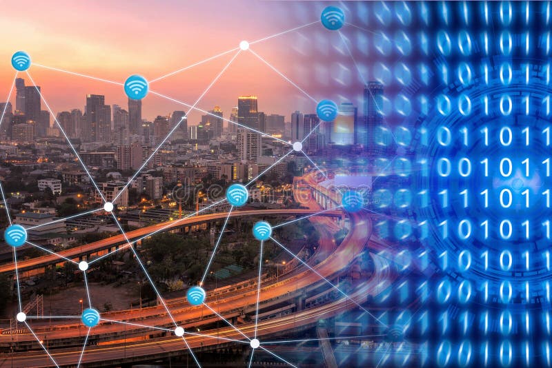 Έξυπνη πόλη με τη σύνδεση wifi που παρουσιάζει έξυπνη τεχνολογία στοκ εικόνες με δικαίωμα ελεύθερης χρήσης