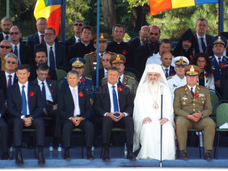100 έτη μετά από τον πρώτο παγκόσμιο πόλεμο στην Ευρώπη, εορτασμός στην Ευρώπη, ρουμανικοί ήρωες στοκ εικόνα με δικαίωμα ελεύθερης χρήσης 100 έτη μετά από τον πρώτο παγκόσμιο πόλεμο στην Ευρώπη, εορτασμός στην Ευρώπη, ρουμανικοί ήρωες στοκ εικόνα με δικαίωμα ελεύθερης χρήσης