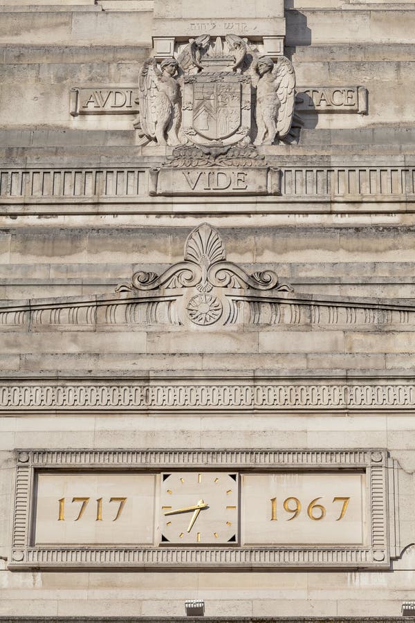 Αίθουσα Freemasons στη μεγάλη βασίλισσα Street, πρόσοψη, Λονδίνο, Ηνωμένο Βασίλειο στοκ φωτογραφία με δικαίωμα ελεύθερης χρήσης Αίθουσα Freemasons στη μεγάλη βασίλισσα Street, πρόσοψη, Λονδίνο, Ηνωμένο Βασίλειο στοκ φωτογραφία με δικαίωμα ελεύθερης χρήσης