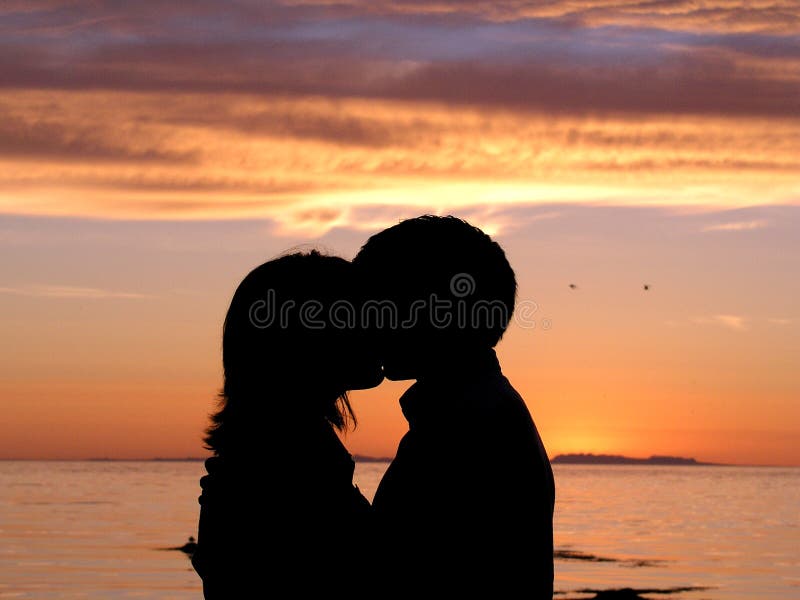 Perfect Sunset always ends with a perfect kiss. Perfect Sunset always ends with a perfect kiss