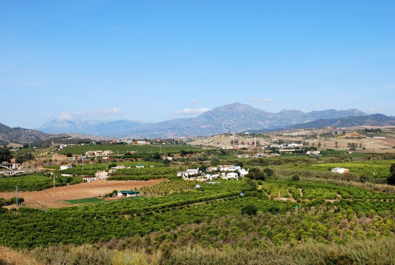 Αγροτική γη στην κοιλάδα, Αλόρα, Ισριανία στοκ φωτογραφία Αγροτική γη στην κοιλάδα, Αλόρα, Ισριανία στοκ φωτογραφία