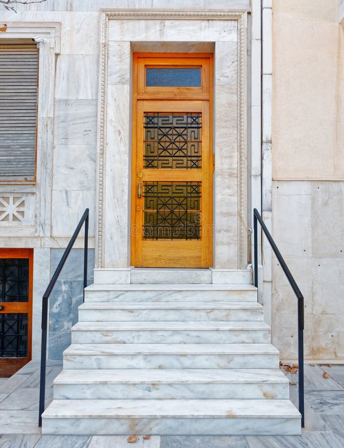 Αθήνα Ελλάδα, εκλεκτής ποιότητας είσοδος σπιτιών στοκ εικόνες Αθήνα Ελλάδα, εκλεκτής ποιότητας είσοδος σπιτιών στοκ εικόνες