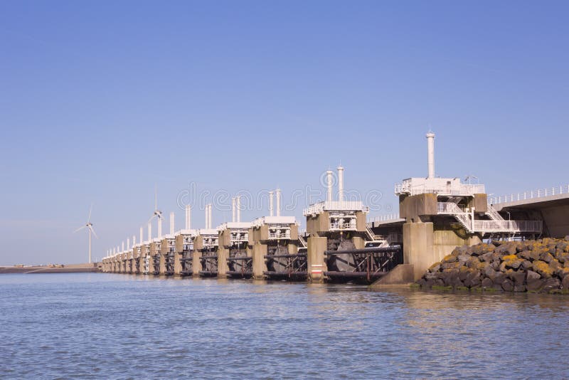 Ανατολικό Scheldt εμπόδιο κύματος θύελλας στις Κάτω Χώρες στοκ εικόνες Ανατολικό Scheldt εμπόδιο κύματος θύελλας στις Κάτω Χώρες στοκ εικόνες