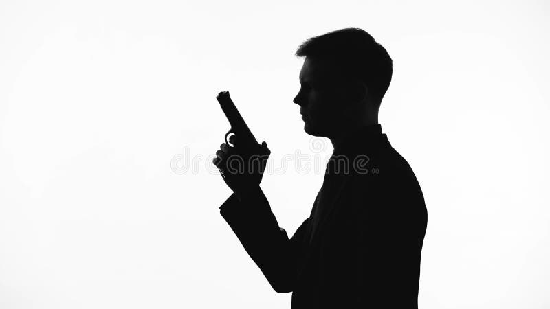 Αρσενικό πυροβόλο όπλο εκμετάλλευσης σκιαγραφιών, που προετοιμάζεται να πυροβολήσει, να εκδικηθεί, να συμβληθεί τη δολοφονία
