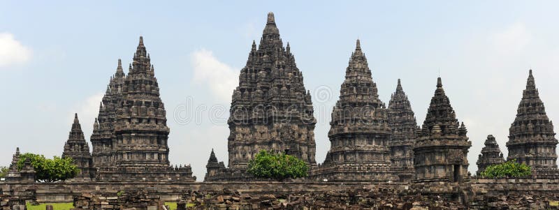 Αρχαιολογική περιοχή Prambanan στο νησί της Ιάβας στοκ εικόνες Αρχαιολογική περιοχή Prambanan στο νησί της Ιάβας στοκ εικόνες