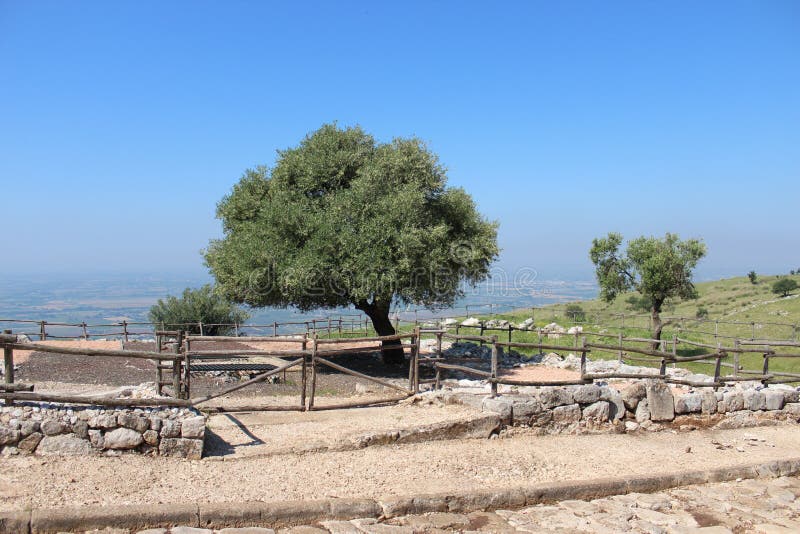 αρχαιολογικός τόπος της αρχαίας πόλης norba latina στοκ φωτογραφίες