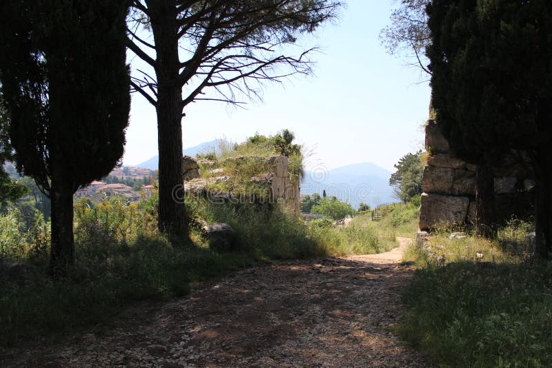 αρχαιολογικός τόπος της αρχαίας πόλης norba latina στοκ εικόνες με δικαίωμα ελεύθερης χρήσης