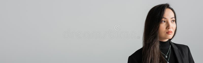 ασιάτισσα μελαχρινή γυναίκα με μαύρη μαύρη μαύρη μαύρη μαύρη μαύρη μαύρη μαύρη στοκ εικόνες
