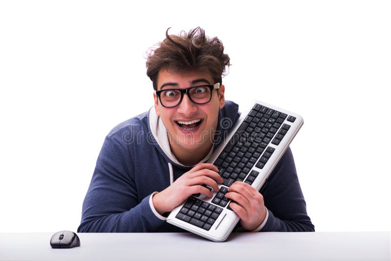 Αστείο άτομο nerd που εργάζεται στον υπολογιστή που απομονώνεται στο λευκό στοκ εικόνες με δικαίωμα ελεύθερης χρήσης Αστείο άτομο nerd που εργάζεται στον υπολογιστή που απομονώνεται στο λευκό στοκ εικόνες με δικαίωμα ελεύθερης χρήσης