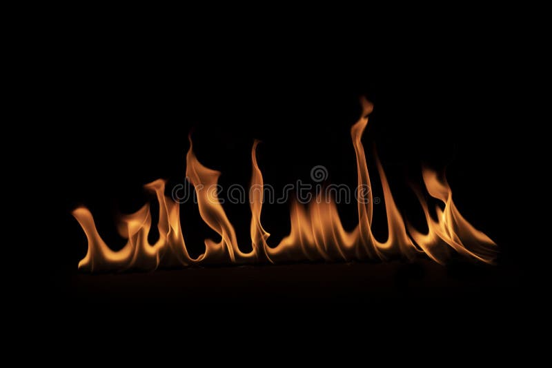 αφηρημένη φλόγα υφή φλόγας για την υφή της φωτιάς με πανό σε μαύρο φόντο. πραγματική πυρκαγιά για στοκ εικόνες με δικαίωμα ελεύθερης χρήσης