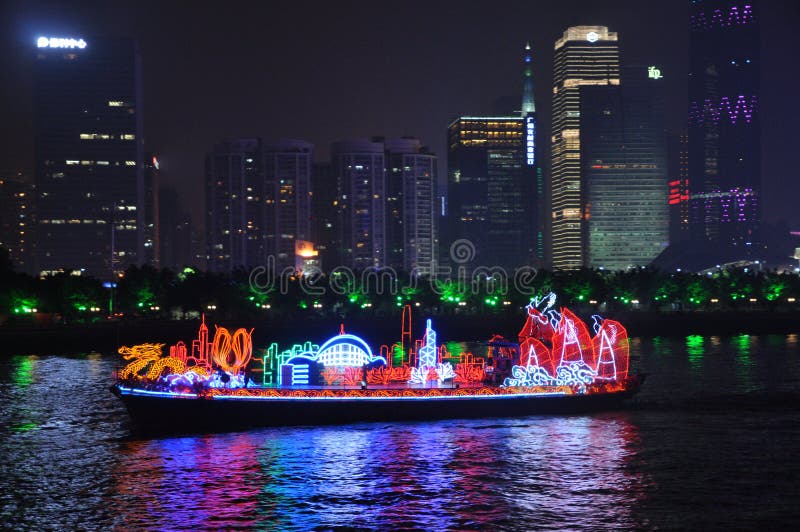 Βάρκα δράκων σε Guangzhou Κίνα στοκ εικόνες Βάρκα δράκων σε Guangzhou Κίνα στοκ εικόνες