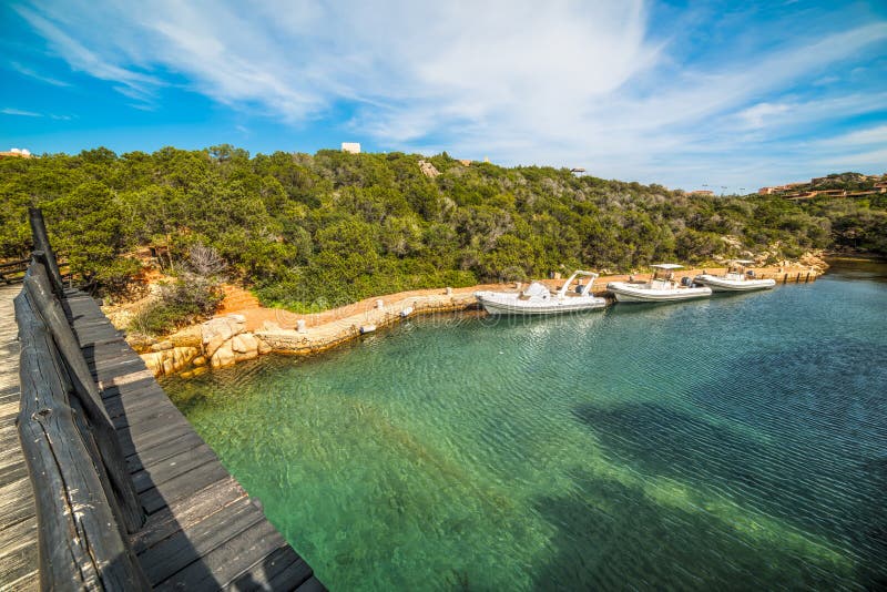 Βάρκες που δένονται στο Πόρτο Cervo στοκ φωτογραφίες με δικαίωμα ελεύθερης χρήσης Βάρκες που δένονται στο Πόρτο Cervo στοκ φωτογραφίες με δικαίωμα ελεύθερης χρήσης
