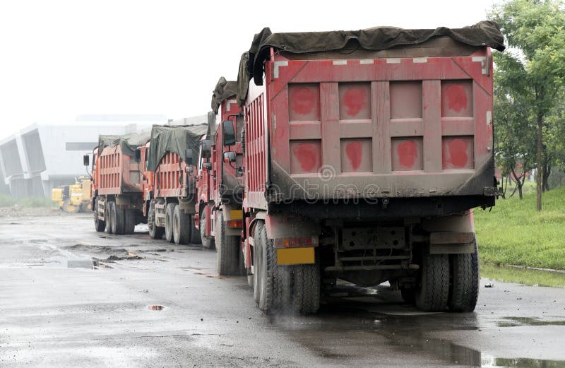 βαριά truck υπηρεσίας στοκ φωτογραφίες με δικαίωμα ελεύθερης χρήσης βαριά truck υπηρεσίας στοκ φωτογραφίες με δικαίωμα ελεύθερης χρήσης