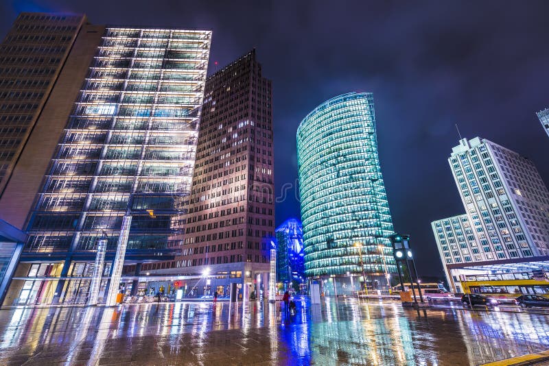 Βερολίνο σε Potsdamer Platz στοκ φωτογραφία Βερολίνο σε Potsdamer Platz στοκ φωτογραφία
