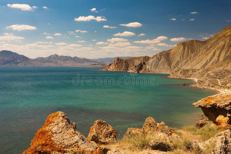 Βράχος στο εθνικό πάρκο Karadag κοντά σε Koktebel στοκ φωτογραφία με δικαίωμα ελεύθερης χρήσης