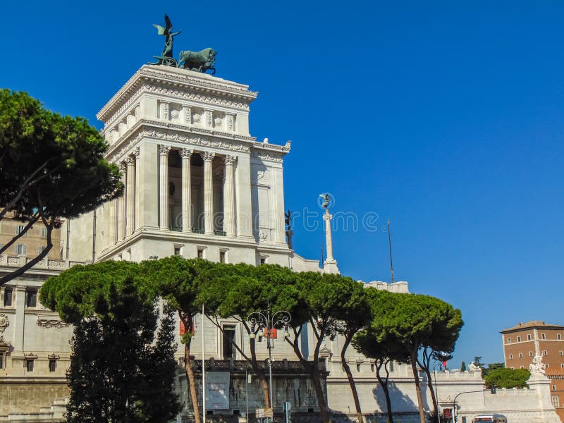 Βωμός της πατρικής γης στοκ φωτογραφία με δικαίωμα ελεύθερης χρήσης Βωμός της πατρικής γης στοκ φωτογραφία με δικαίωμα ελεύθερης χρήσης