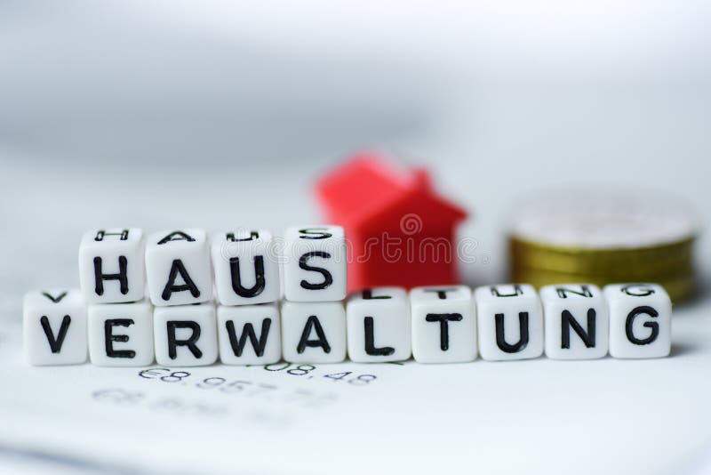 Γερμανική διαχείριση ιδιοκτησίας του Word που διαμορφώνεται από τους φραγμούς αλφάβητου: HAUSVERWALTUNG