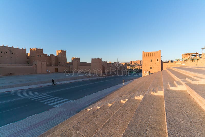 Διάσημο αρχαίο Kasbah Taourirt σε ανατολικό Ouarzazate, Μαρόκο στοκ εικόνα με δικαίωμα ελεύθερης χρήσης Διάσημο αρχαίο Kasbah Taourirt σε ανατολικό Ouarzazate, Μαρόκο στοκ εικόνα με δικαίωμα ελεύθερης χρήσης