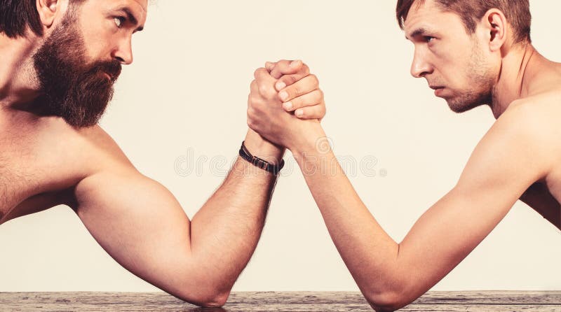 Αδύναμοι άνδρες και ισχυροί άνδρες 13 Αντίθετα χαρακτηριστικά που τους χωρίζουν