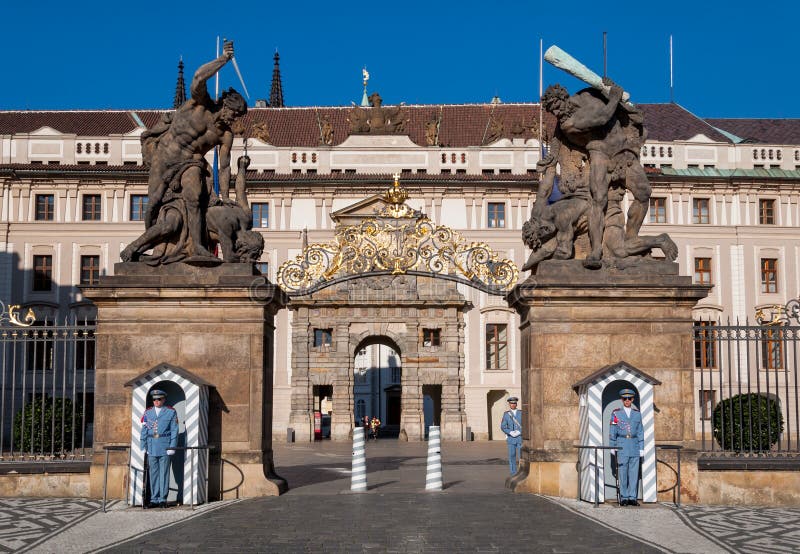 Είσοδος Κάστρων της Πράγας, Matthias Gate στοκ φωτογραφίες με δικαίωμα ελεύθερης χρήσης Είσοδος Κάστρων της Πράγας, Matthias Gate στοκ φωτογραφίες με δικαίωμα ελεύθερης χρήσης