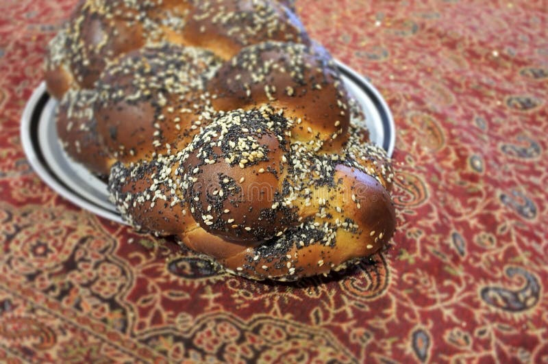 Εβραϊκή κουζίνα και τρόφιμα ψωμιού Challah στοκ εικόνες Εβραϊκή κουζίνα και τρόφιμα ψωμιού Challah στοκ εικόνες