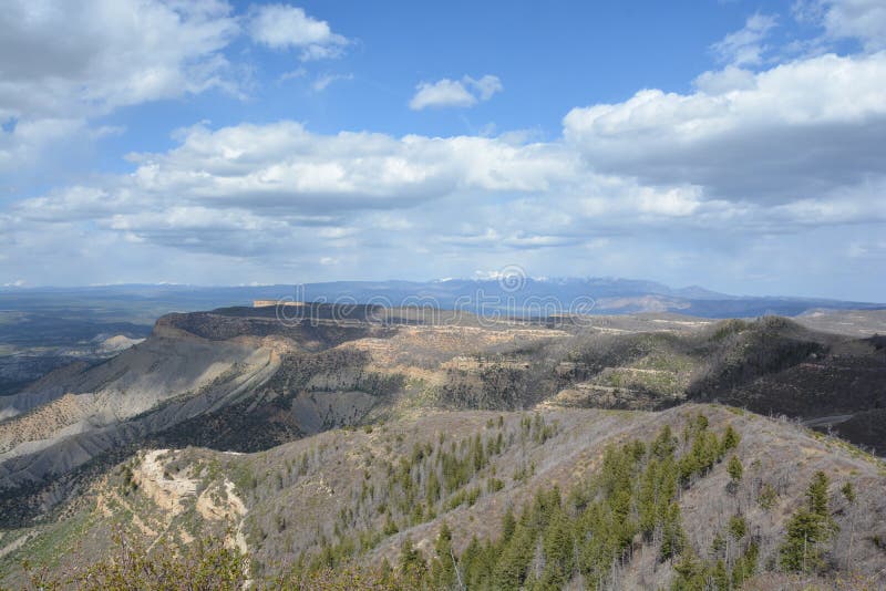 Εθνικό πάρκο Verde Mesa στοκ εικόνα με δικαίωμα ελεύθερης χρήσης Εθνικό πάρκο Verde Mesa στοκ εικόνα με δικαίωμα ελεύθερης χρήσης