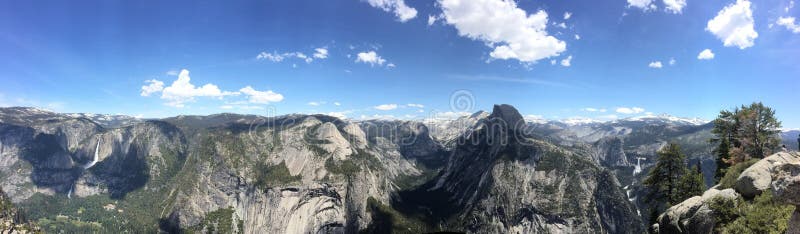 Εθνικό πάρκο Yosemite, panoramas στοκ φωτογραφία με δικαίωμα ελεύθερης χρήσης Εθνικό πάρκο Yosemite, panoramas στοκ φωτογραφία με δικαίωμα ελεύθερης χρήσης