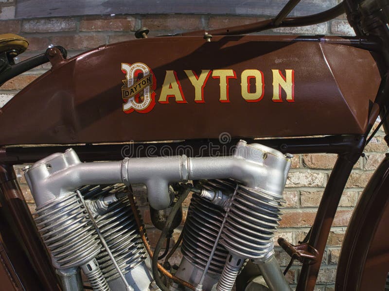 εικόνα κλεισίματος μιας μοτοσικλέτας dayton e8 στοκ φωτογραφίες