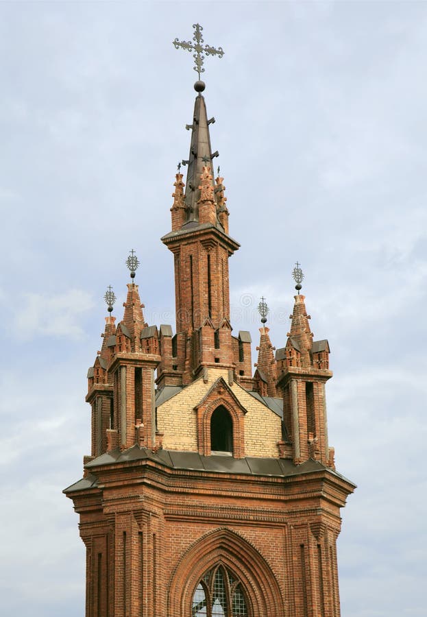 Εκκλησία του ST Anna ` s σε Vilnius, Λιθουανία στοκ φωτογραφία με δικαίωμα ελεύθερης χρήσης Εκκλησία του ST Anna ` s σε Vilnius, Λιθουανία στοκ φωτογραφία με δικαίωμα ελεύθερης χρήσης