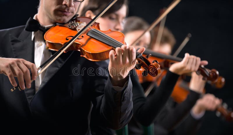 Εκτέλεση ορχηστρών βιολιών