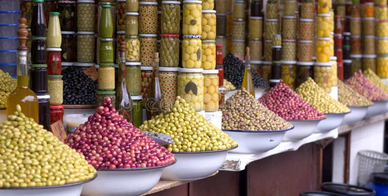 The perfumes of the colors and craftsmanship of the markets of the eastern cities. The perfumes of the colors and craftsmanship of the markets of the eastern cities