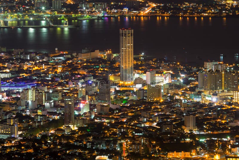 Εναέρια άποψη πόλης Penang Μαλαισία του George τη νύχτα στοκ φωτογραφία με δικαίωμα ελεύθερης χρήσης